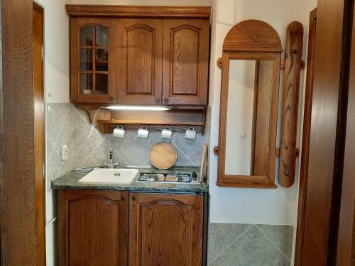 3 F�s Apartman