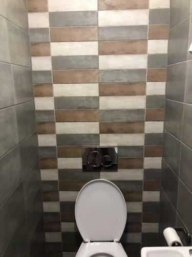 Lido Nappali + 3 H�l� Apartman
