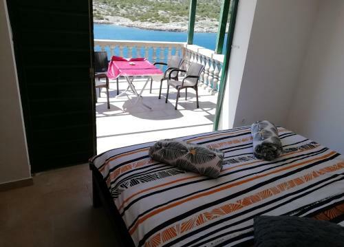 Hostal Poseidon Holiday Guesthouse