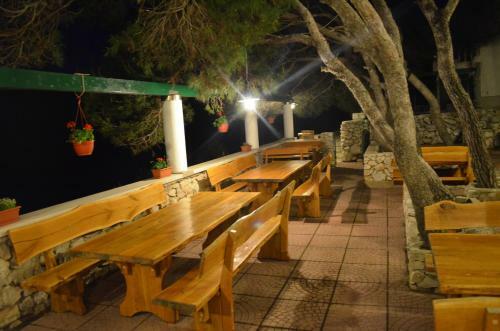 Hostal Poseidon Holiday Guesthouse