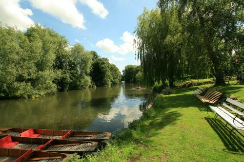 Bath Boating Station