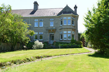 Bed & Breakfast High Beeches B & B
