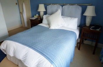 Bed & Breakfast High Beeches B & B