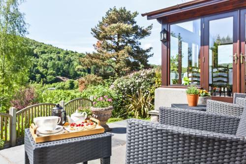 Hostal Hill Crest Country Guest House