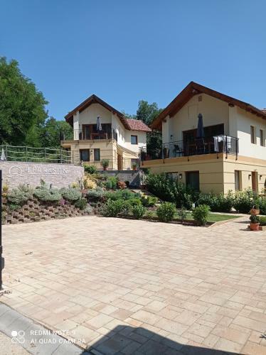 Terrasun Apartments