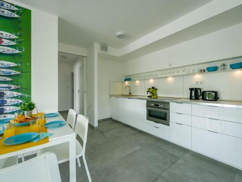 Apartment Kenese