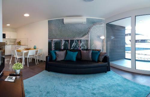 Marina Apartman Hotel