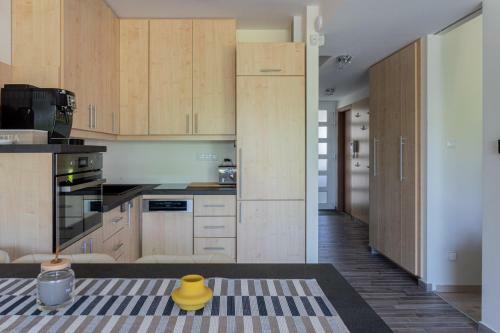 Szemes Marina Luxury Apartments
