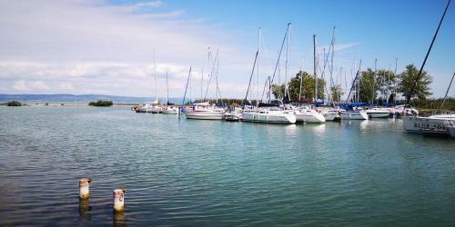 Szemes Marina Luxury Apartments