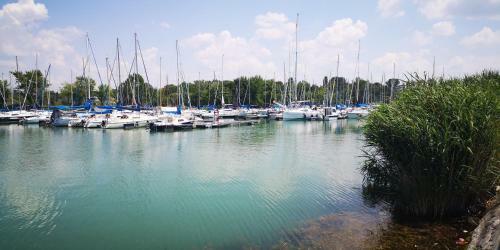 Szemes Marina Luxury Apartments