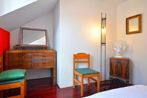 Holiday House With Wifi Zlarin - 17998