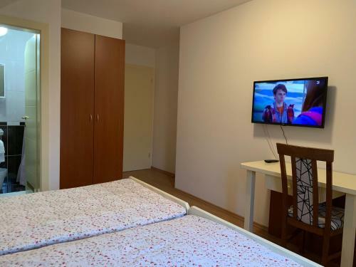 Hostal Vinarija Zlatar