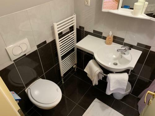 Hostal Vinarija Zlatar