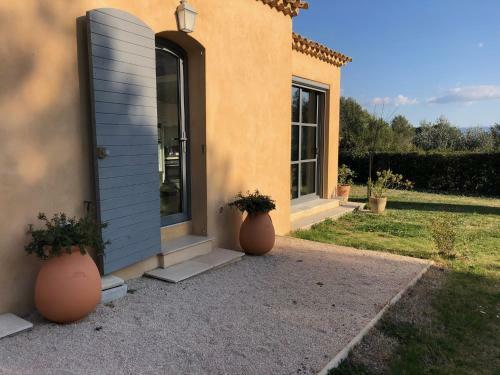 Bed & Breakfast Le Mas Des Pignes -adults Only