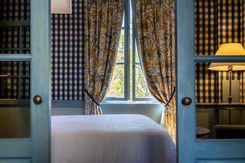 Hotel Caf� De Paris