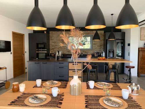 Hostal La Parenthese Saint Donat