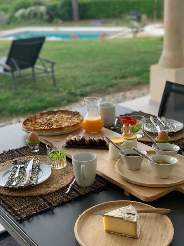 Hostal La Parenthese Saint Donat