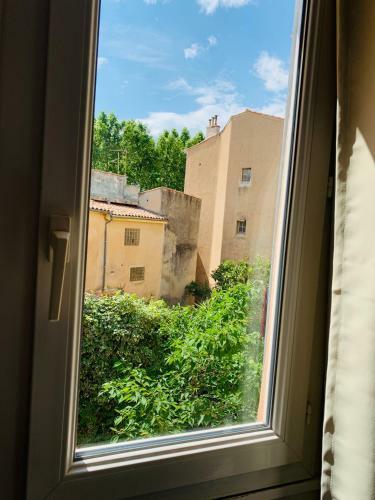Hostal Chambre Le Merindol