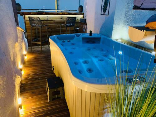 Apartamento Duplex Bellevue Spa Privatif Toit D'aix