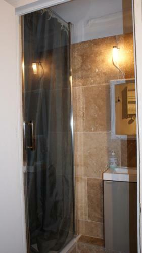 Apartamento Nuit�es Aixoises