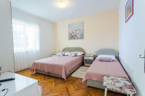 Apartments Anki - 15 M From Sea