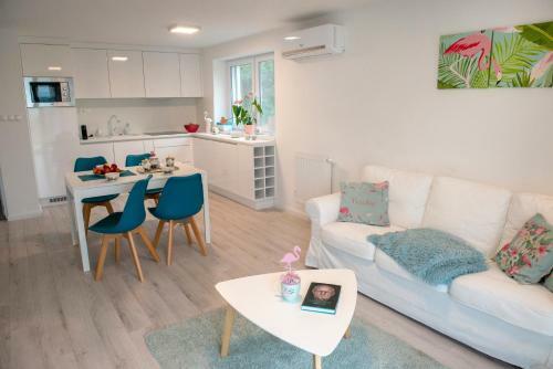 Panoramic Apartments