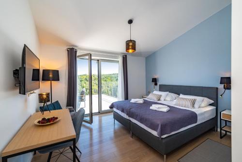 Villa Mezano With Heated Pool
