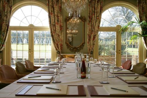 Bannatyne's Charlton House Spa Hotel