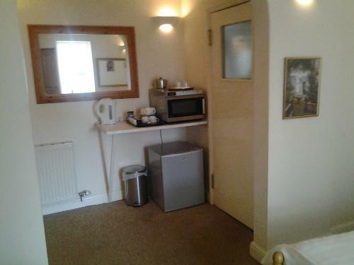 Hostal Abingdon Guest Lodge