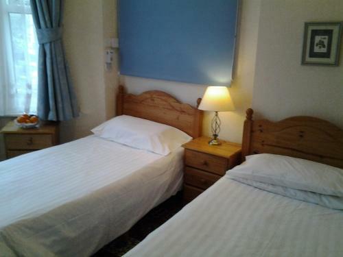 Hostal Abingdon Guest Lodge