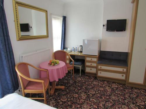 Hostal Abingdon Guest Lodge