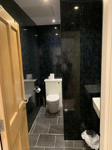 High Tor Hotel
