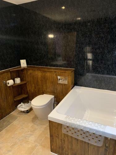 High Tor Hotel