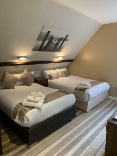 High Tor Hotel