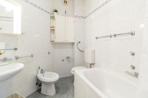 Apartment Zagreb Idila Center S Balkonom