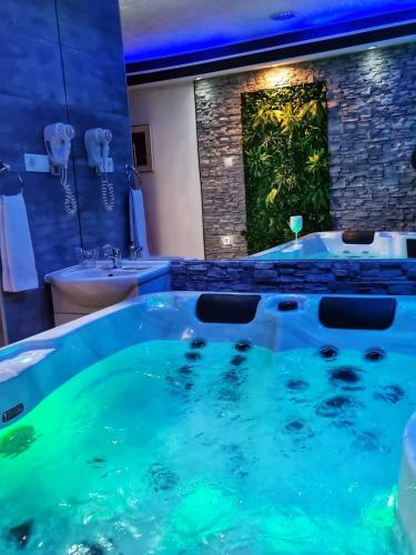 Hostal Glamour Wellness Apartments