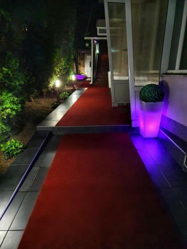 Hostal Glamour Wellness Apartments