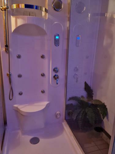 Hostal Glamour Wellness Apartments