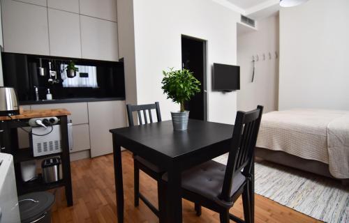 Karlo Main Square Apartments 1