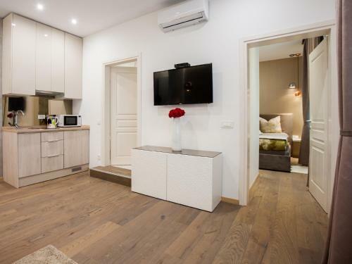 Citylux Apartments
