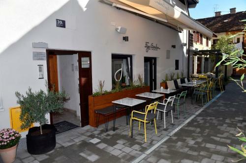 Apartments Zagreb Tales