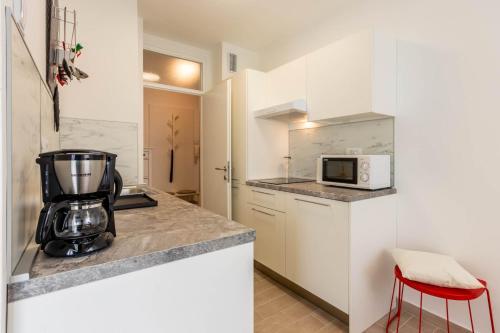 Hendrix Bridge Apartment 2