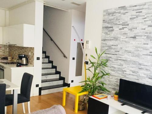 Apartments With Wifi Zagreb - 16456