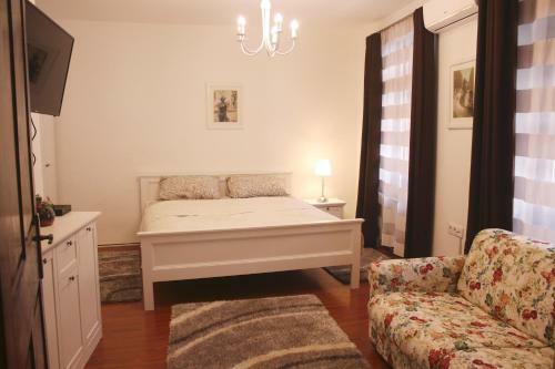 Studio Apartment Zagorka Tkal?i?eva Street