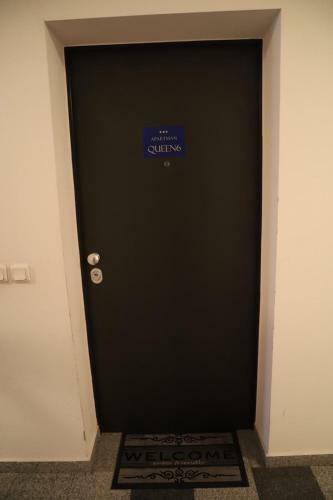 Apartment Queen