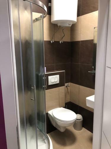 Hostal Villa Zoki - Soba Dnevni Najam