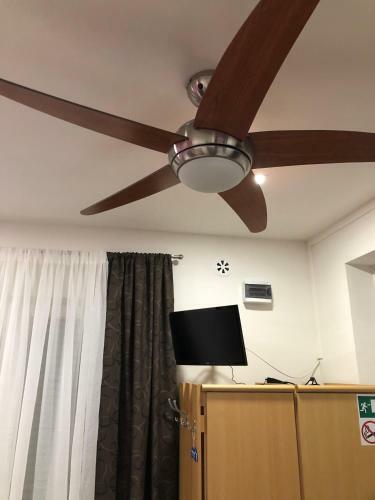 Hostal Villa Zoki - Soba Dnevni Najam