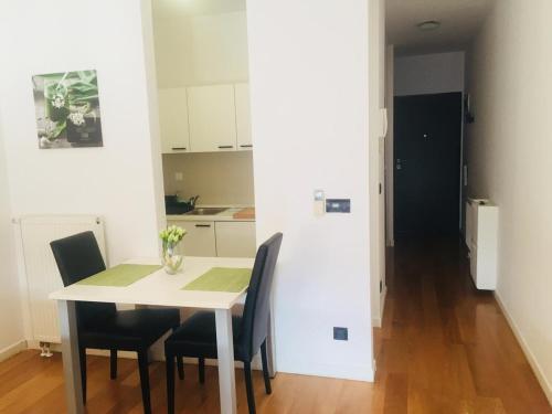 Apartments With Wifi Zagreb - 16462