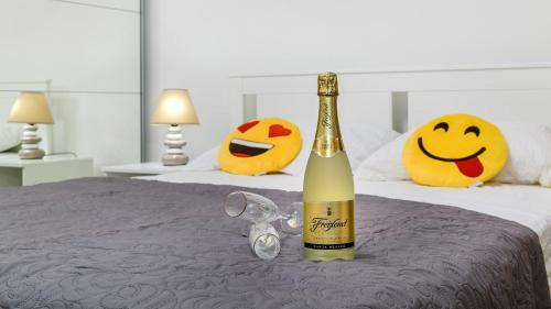 Central Apartment Smiley - Free Parking