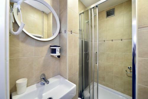 Agape Apartments